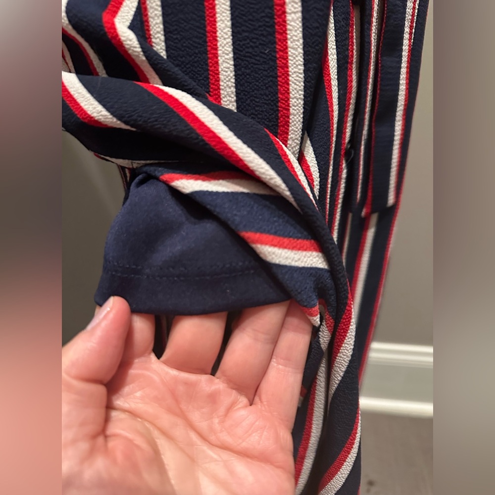 Juniors - Monteau Navy/Red Striped Dress w/Lace Accents EUC - Picture 7 of 11